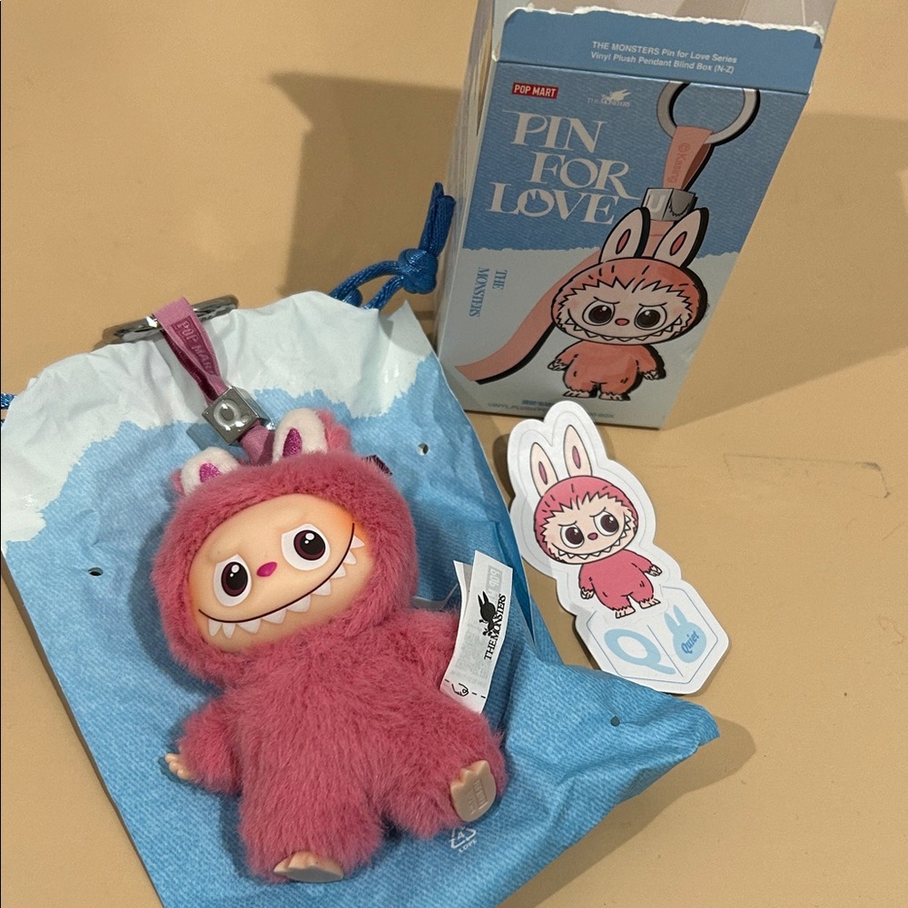 Pin for Love Labubu - Letter Q